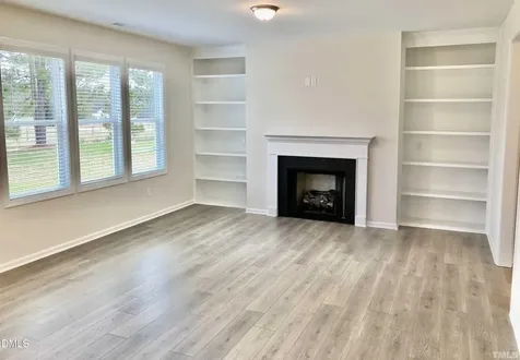 22 Davinci Drive Zebulon NC 27597