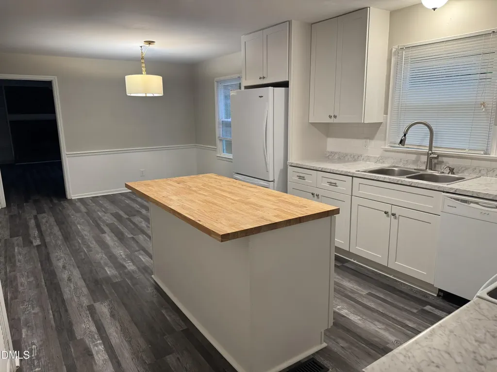 4007 Yadkin Drive Raleigh NC 27609