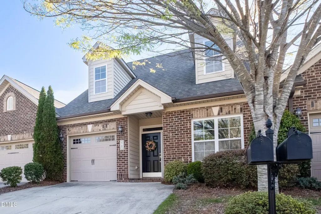 2703 Kingsbury Court Burlington NC 27215