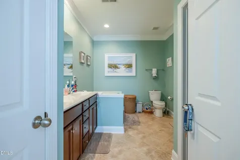 2703 Kingsbury Court Burlington NC 27215