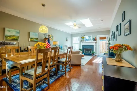 2703 Kingsbury Court Burlington NC 27215