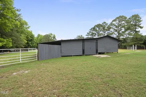 8042 N Nc Highway 58 Castalia NC 27816