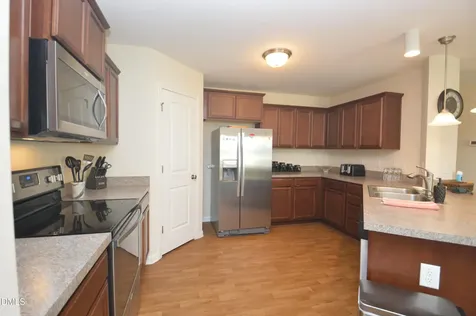 7505 Oliver Park Drive Whitsett NC 27377