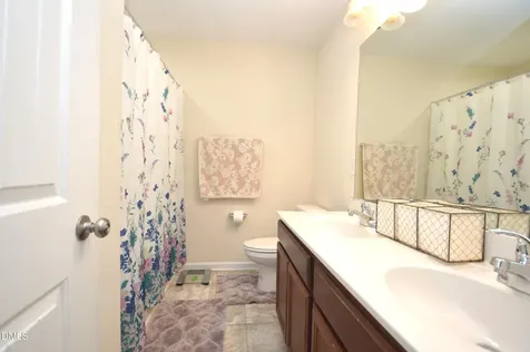 7505 Oliver Park Drive Whitsett NC 27377