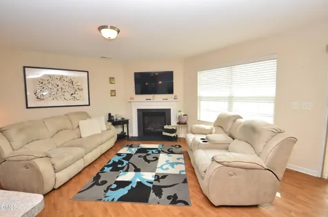 7505 Oliver Park Drive Whitsett NC 27377