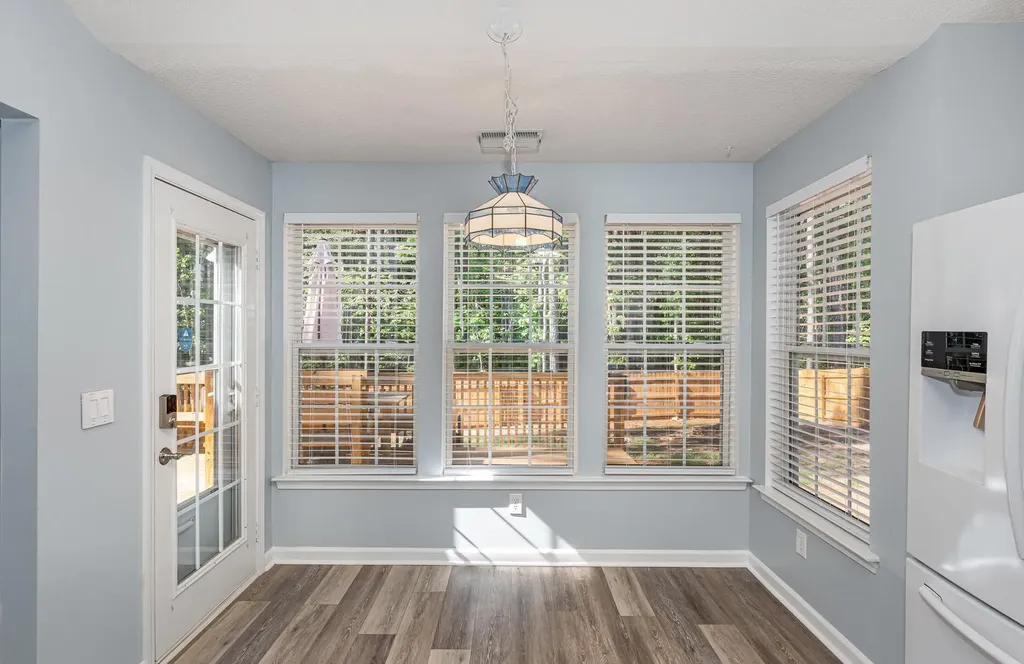 9212 Erinsbrook Drive Raleigh NC 27617