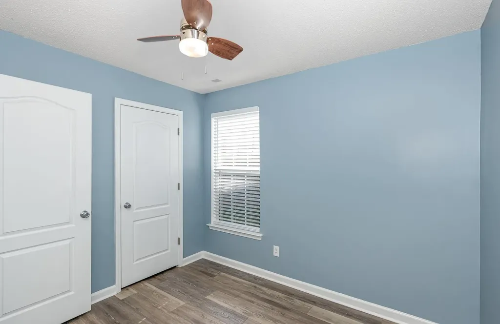 9212 Erinsbrook Drive Raleigh NC 27617