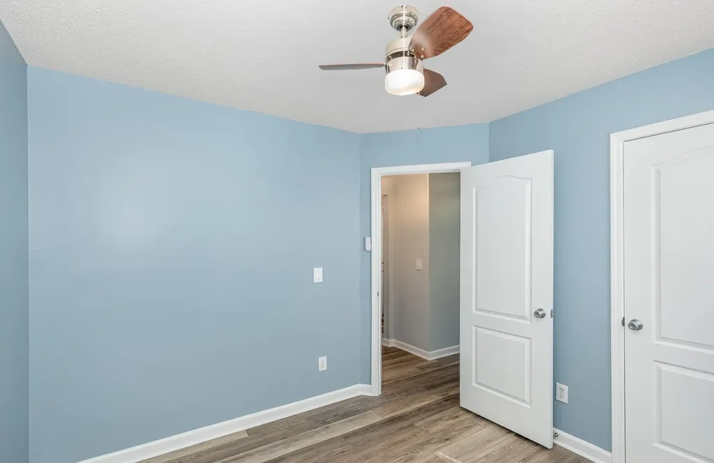 9212 Erinsbrook Drive Raleigh NC 27617