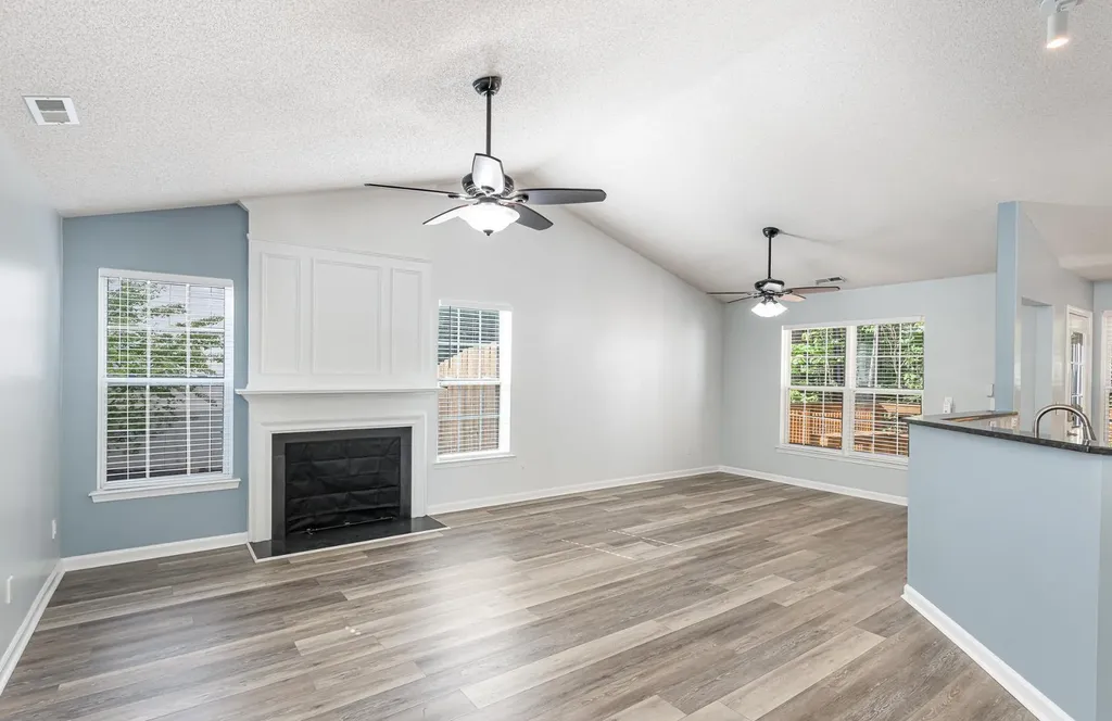 9212 Erinsbrook Drive Raleigh NC 27617
