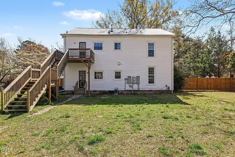 910 S 2nd Street Smithfield NC 27577