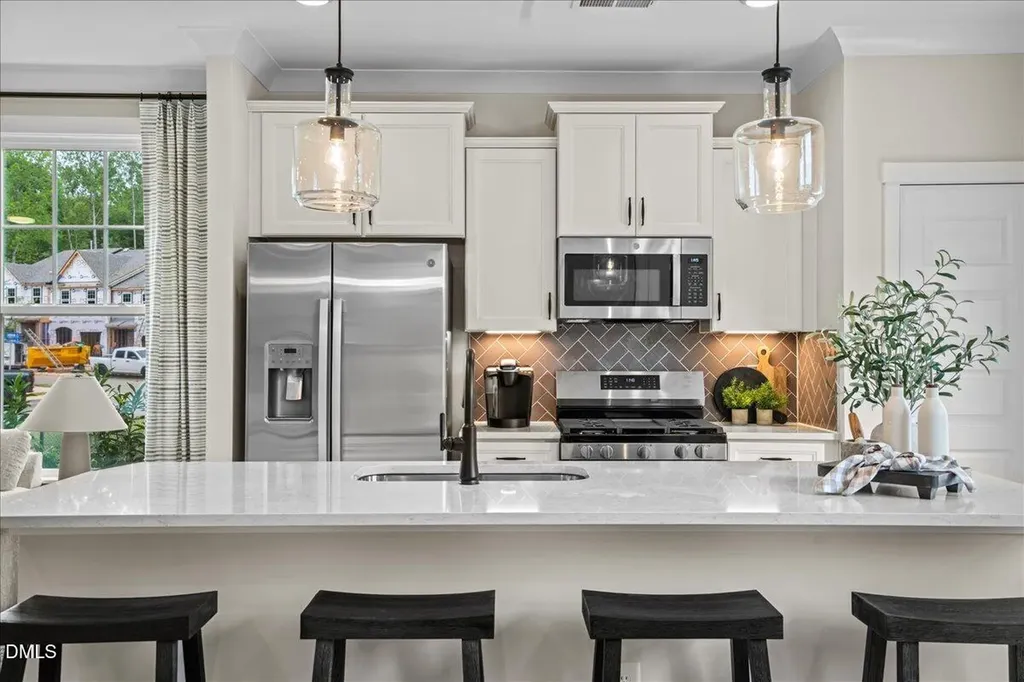 948 Kensley Grove Lane Fuquay Varina NC 27526