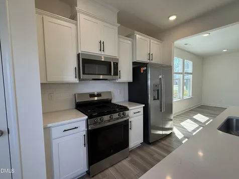 948 Kensley Grove Lane Fuquay Varina NC 27526