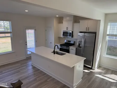 948 Kensley Grove Lane Fuquay Varina NC 27526