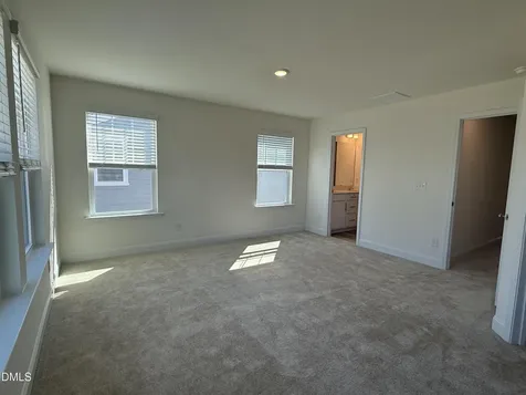 948 Kensley Grove Lane Fuquay Varina NC 27526