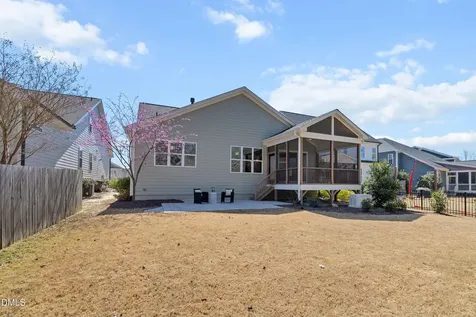 913 Groveview Wynd Wendell NC 27591