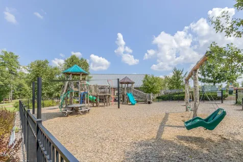 913 Groveview Wynd Wendell NC 27591