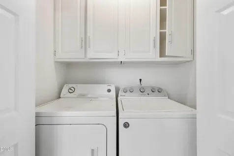 2821 Edgewood Avenue Burlington NC 27215
