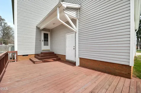 2821 Edgewood Avenue Burlington NC 27215
