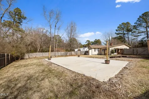 209 Weston Road Garner NC 27529
