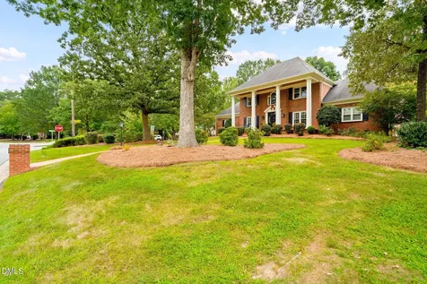 2306 Hickory Avenue Burlington NC 27215