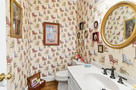 2306 Hickory Avenue Burlington NC 27215