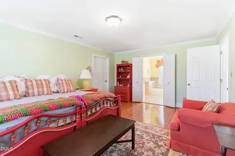 2306 Hickory Avenue Burlington NC 27215