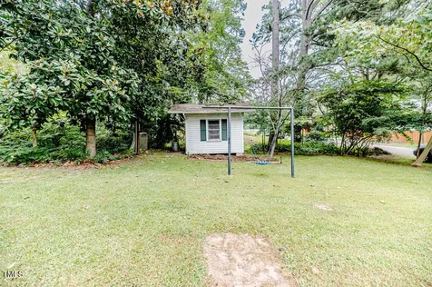 702 N Vance Street Sanford NC 27330