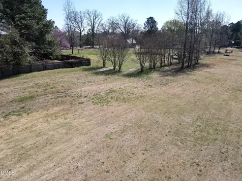 405 Old Eason Zebulon NC 27597