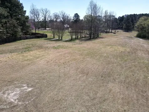 405 Old Eason Zebulon NC 27597