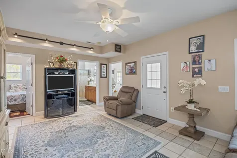 828 Chair Factory Road Whiteville NC 28472