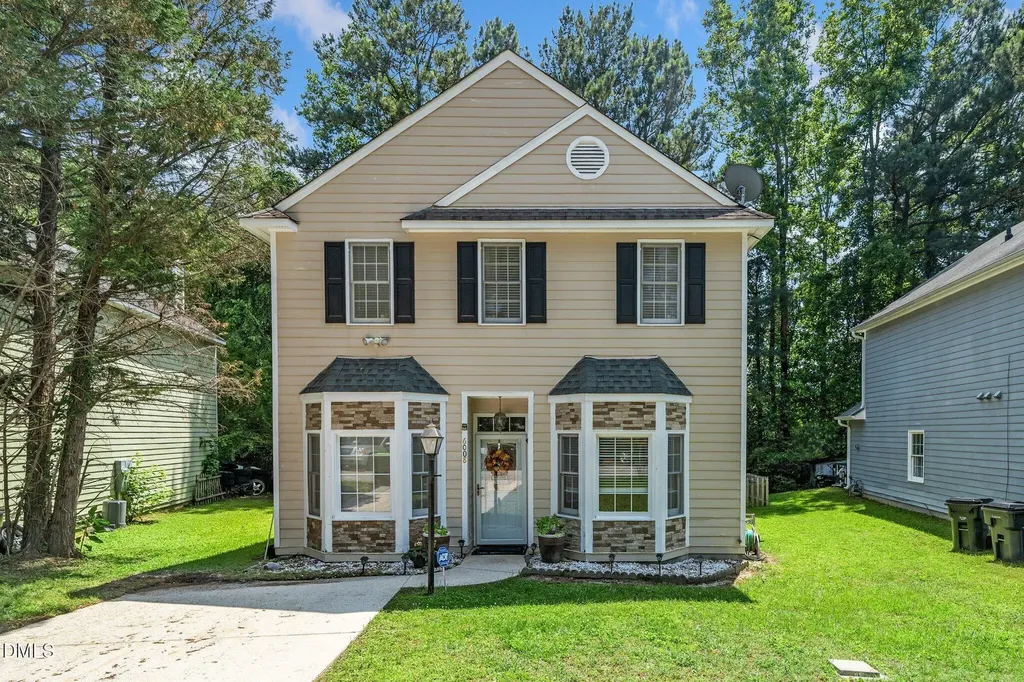 6008 River Lake Circle Raleigh NC 27604