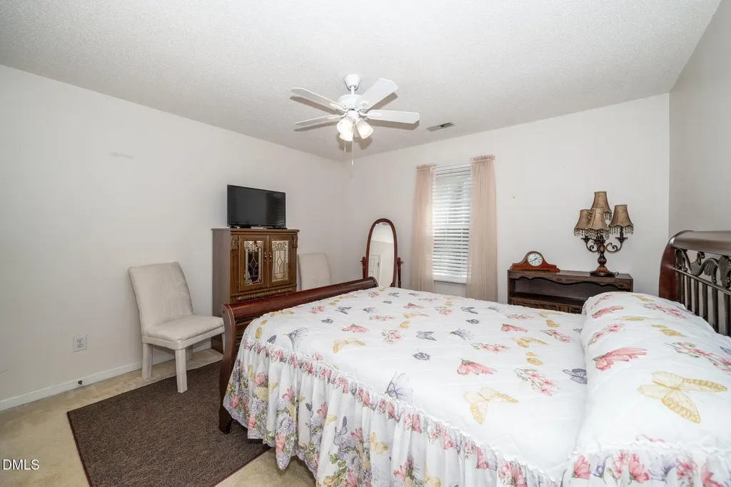 6008 River Lake Circle Raleigh NC 27604