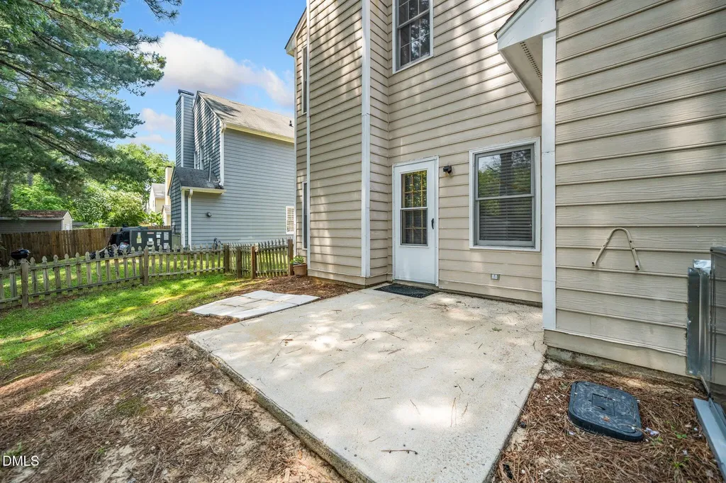 6008 River Lake Circle Raleigh NC 27604