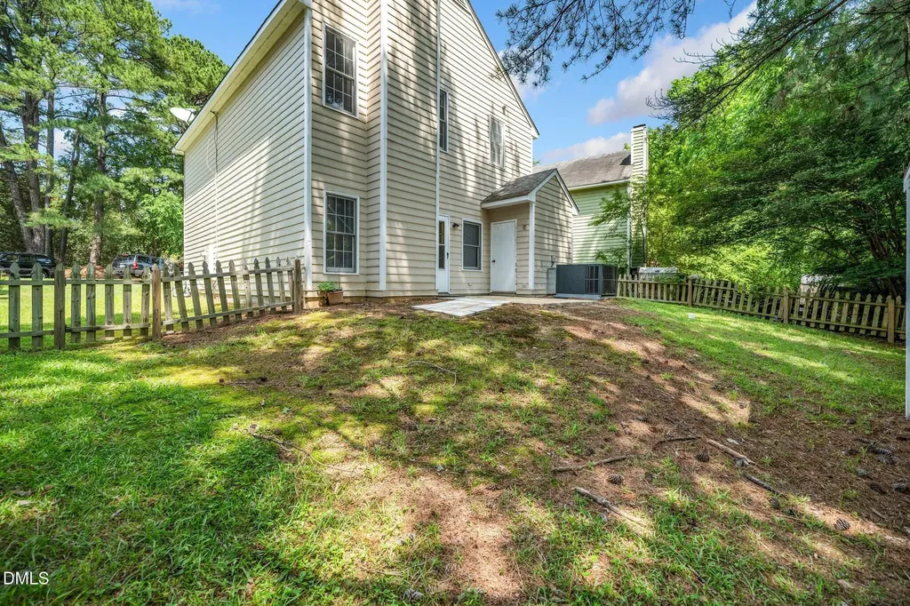 6008 River Lake Circle Raleigh NC 27604