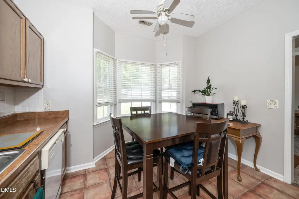 6008 River Lake Circle Raleigh NC 27604