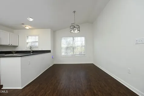 521 Renshaw Court Cary NC 27518