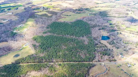 4 David Moore Road Burlington NC 27217