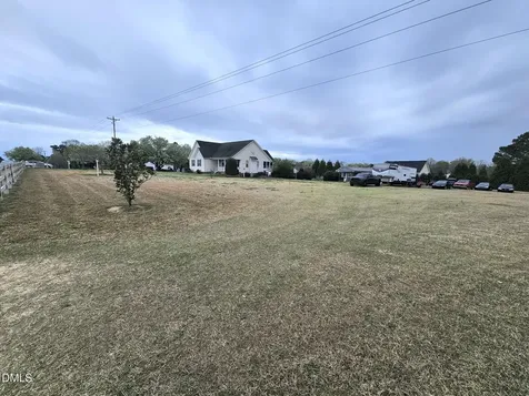 40 Wild Winds Drive Coats NC 27521