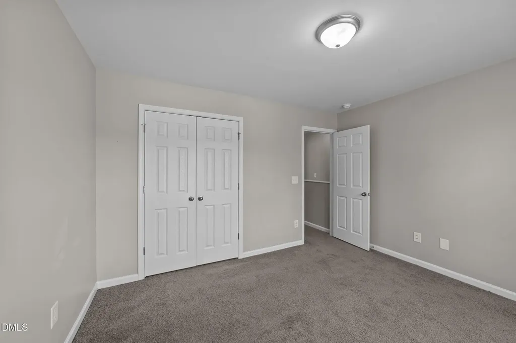 203 N Sellers Street Selma NC 27576