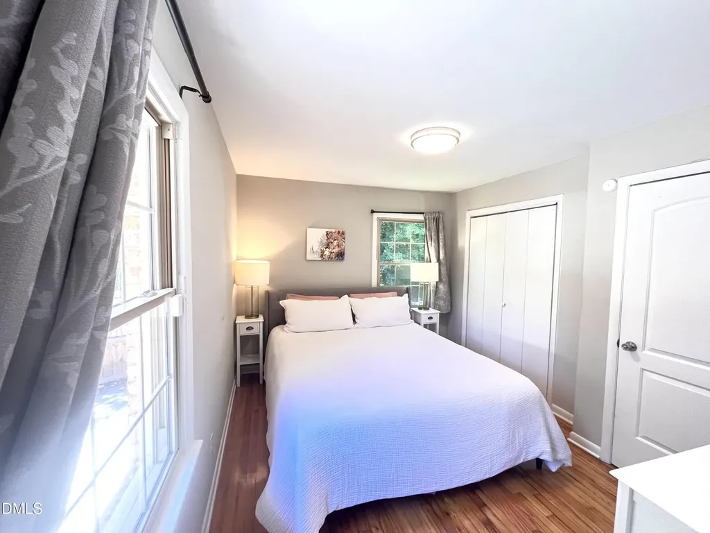 817 Chatham Lane Raleigh NC 27610