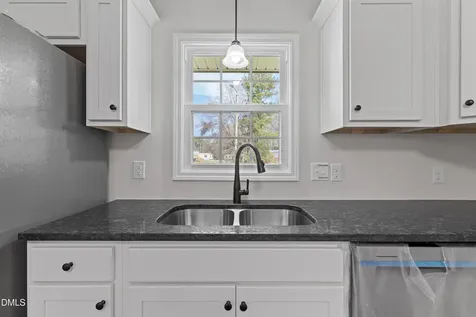 309 S Main Street Four Oaks NC 27524