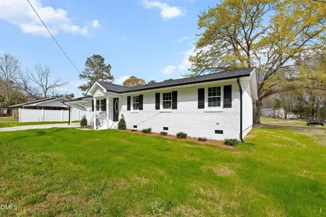 309 S Main Street Four Oaks NC 27524