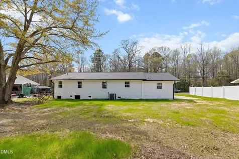 309 S Main Street Four Oaks NC 27524