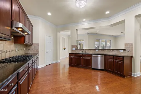 712 Pierside Drive Cary NC 27519