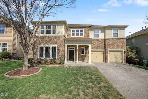 712 Pierside Drive Cary NC 27519