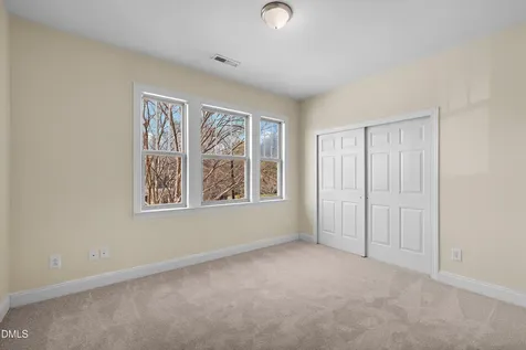 712 Pierside Drive Cary NC 27519