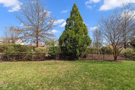 712 Pierside Drive Cary NC 27519