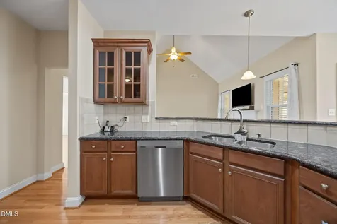 25 Oscar Wilde Way Youngsville NC 27596
