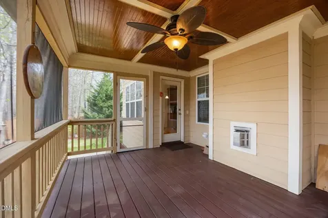 25 Oscar Wilde Way Youngsville NC 27596