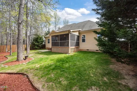25 Oscar Wilde Way Youngsville NC 27596